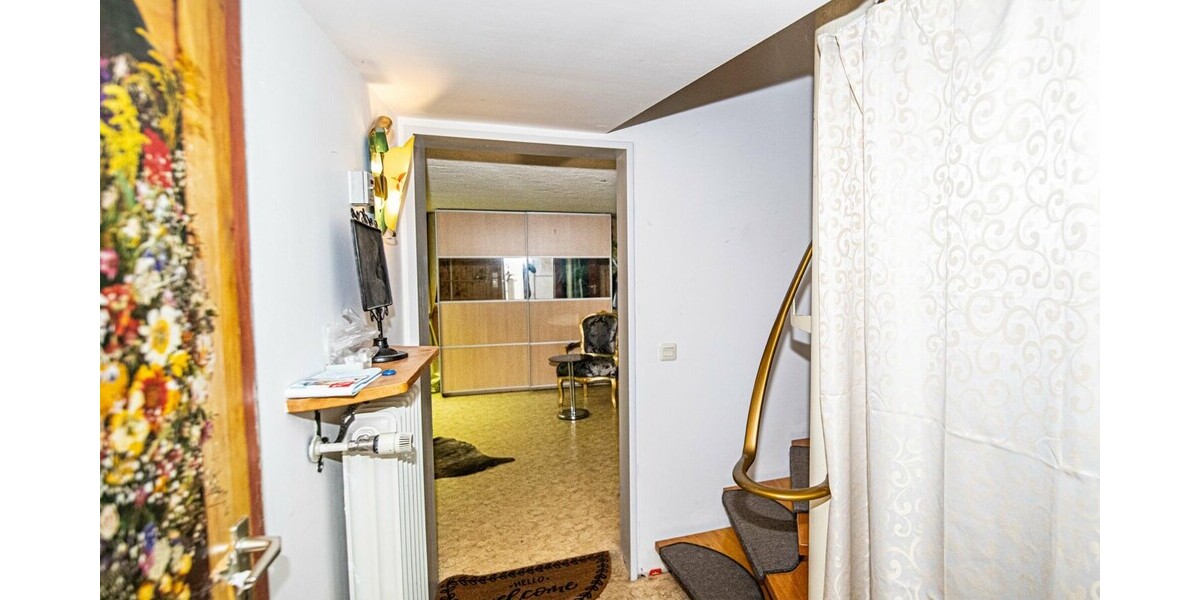 Charmantes Reihenmittelhaus mit eingewachsenen Garten in ruhiger Wohnlage - Reihenmittelhaus Amberg | Angebot:26948784