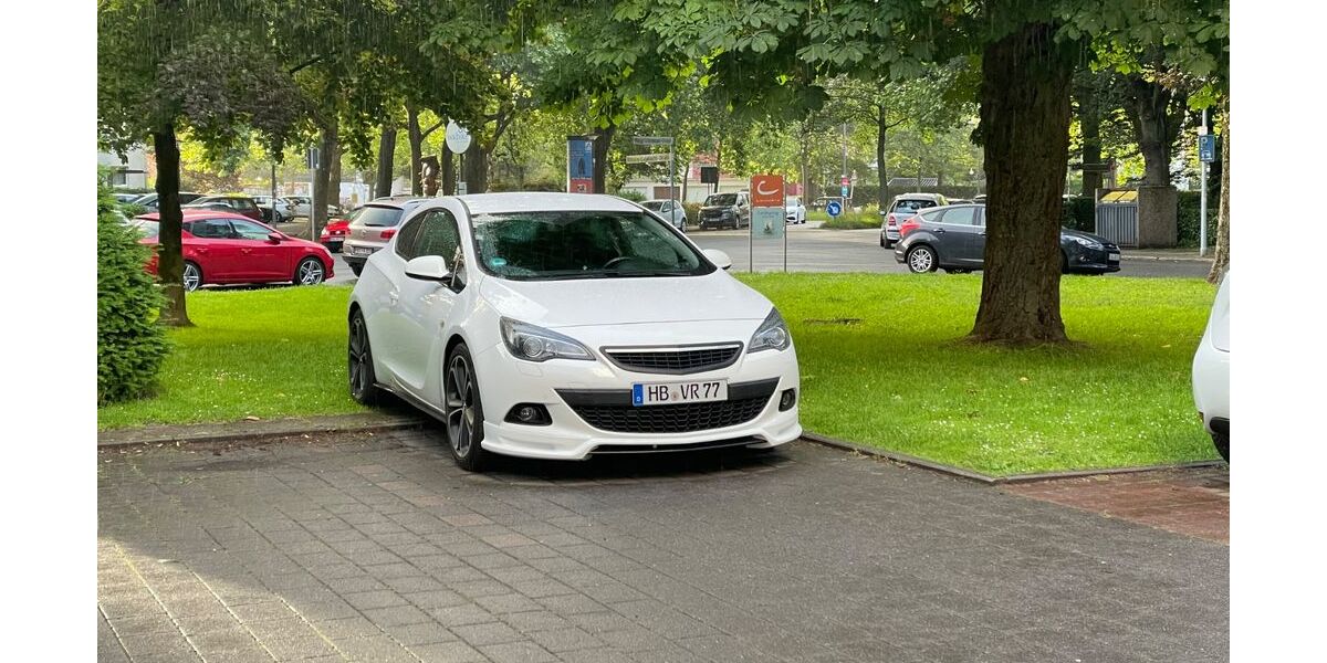 Opel Astra 180.000 km 5.600 &euro; Bremen 28309