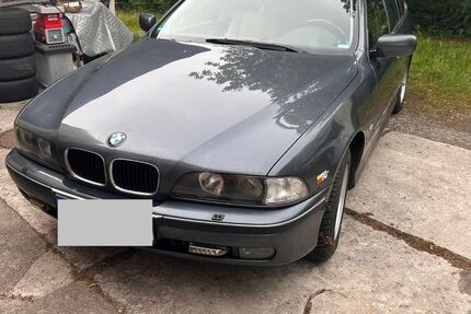 BMW 528 316.094 km 2.800 &euro; Belgershain 04683
