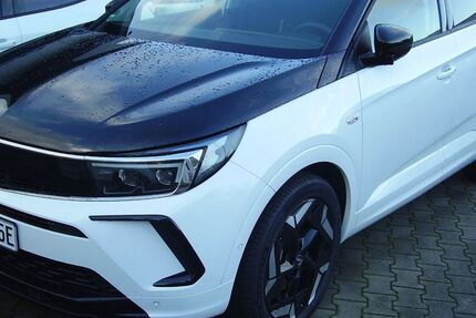 Opel Grandland (X) 12.000 km 33.900 € Oldenburg 26131
