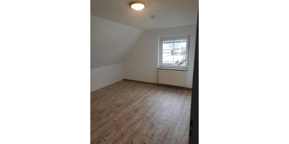 Einfamilienhaus Kirchenthumbach - 5 Zimmer, 120 m&sup2;, 179.000&euro; | Angebot:25178848
