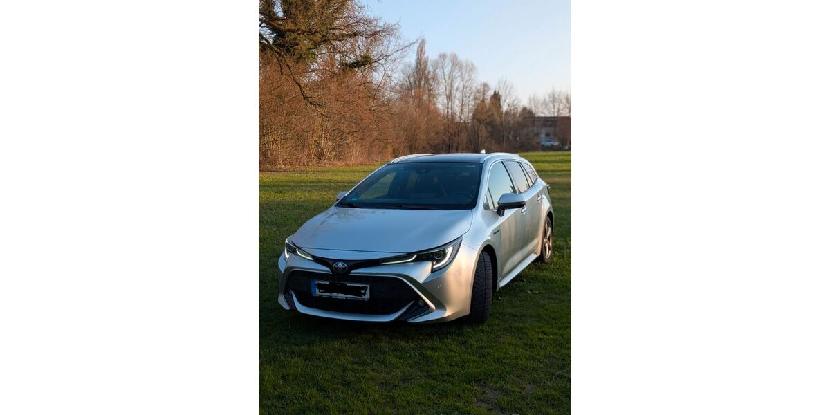 Toyota Corolla 72.000 km 22.990 &euro; Eriskirch 88097