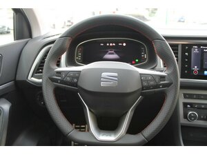 Seat Ateca FR 1,5 TSi DSG Navi AHK Standh LED 12.000 km 33.490 &euro; Bonn 53225