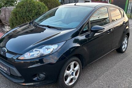 Ford Fiesta 142.687 km 3.790 &euro; Bühl 77815