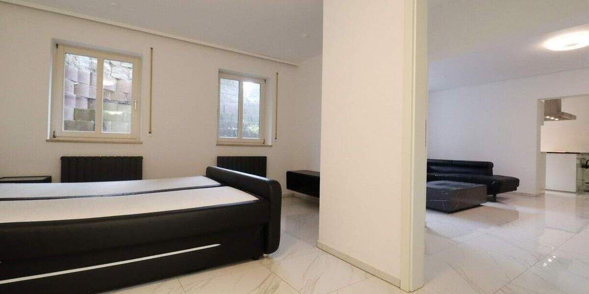 Etagenwohnung Burgoberbach - 2 Zimmer, 75 m&sup2;, 199.000&euro; | Angebot:24807918