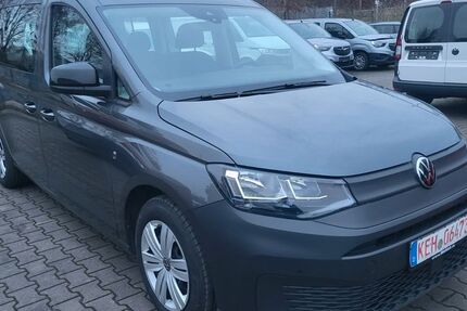 VW Caddy Maxi 72.800 km 22.300 &euro; Siegenburg 93354