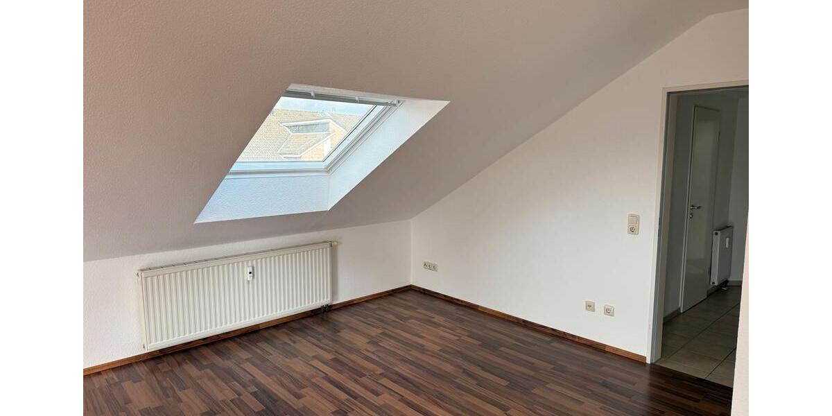 Dachgeschoßwohnung Kreuzau - 2 Zimmer, 66 m&sup2;, 870&euro; | Angebot:26356480