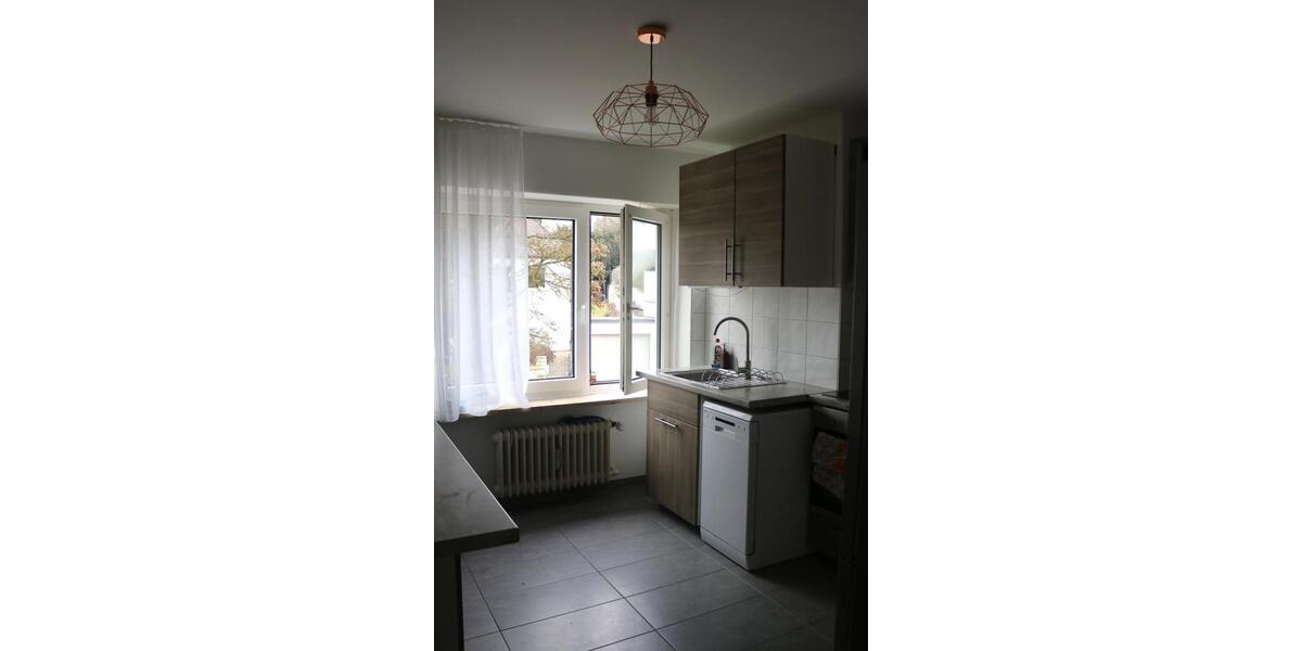 Schöne 4- Zimmer-Wohnung 4 zimmer