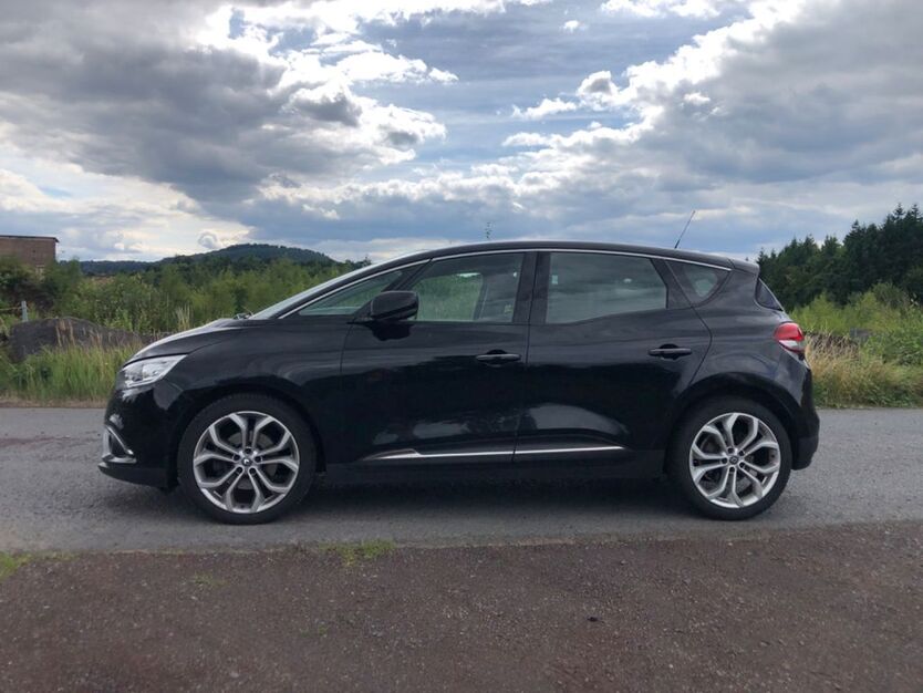 Renault Scenic 81.000 km 13.800 € Burgbrohl 56659