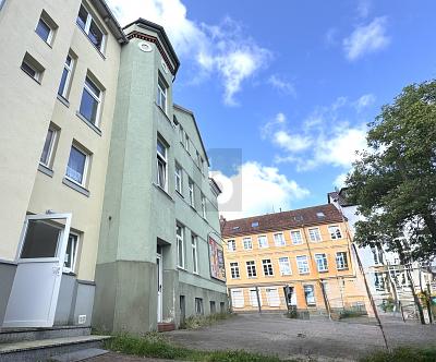 MIETE, BAULAND & AUSBAURESERVE - Mehrfamilienhaus, Wohnhaus Schwerin Altstadt | Angebot:27337546