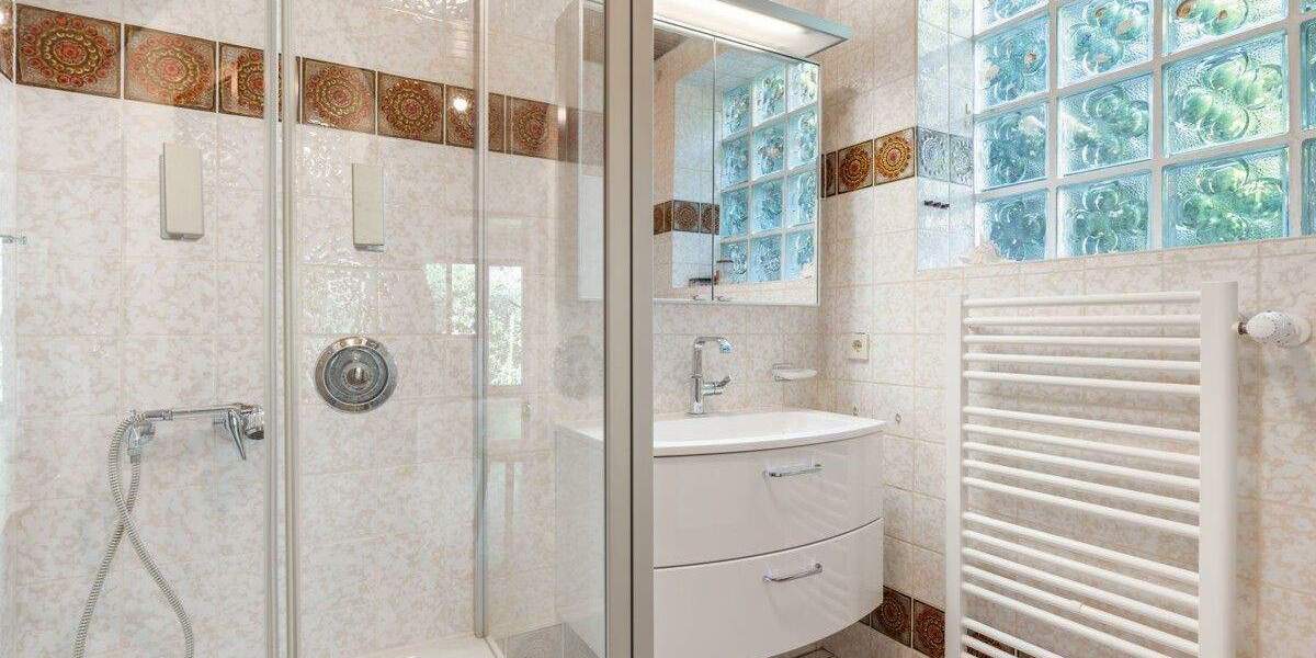 Bungalow Waldbronn / Reichenbach Reichenbach - 7 Zimmer, 205 m&sup2;, 750.000&euro; | Angebot:24860420