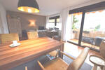 Helle Wohnung mit Balkon in ruhiger Lage