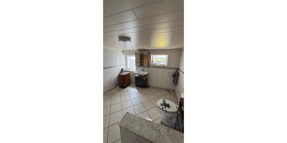 Reihenhaus Saarwellingen - 4 Zimmer, 73 m&sup2;, 85.000&euro; | Angebot:27102512