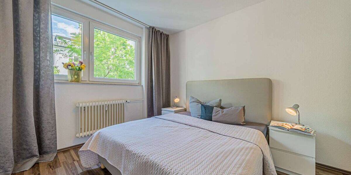 Etagenwohnung Frankfurt am Main Westend-Süd - 3 Zimmer, 92 m&sup2;, 3.850&euro; | Angebot:26289453