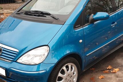 Mercedes-Benz A 190 105.000 km 3.200 € Duisburg 47138