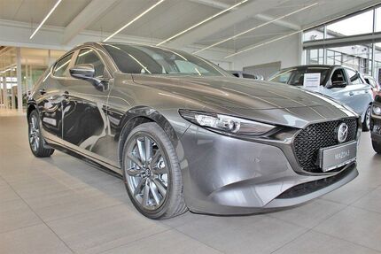 Mazda 3 61.000 km 16.990 &euro; Rinteln 31737