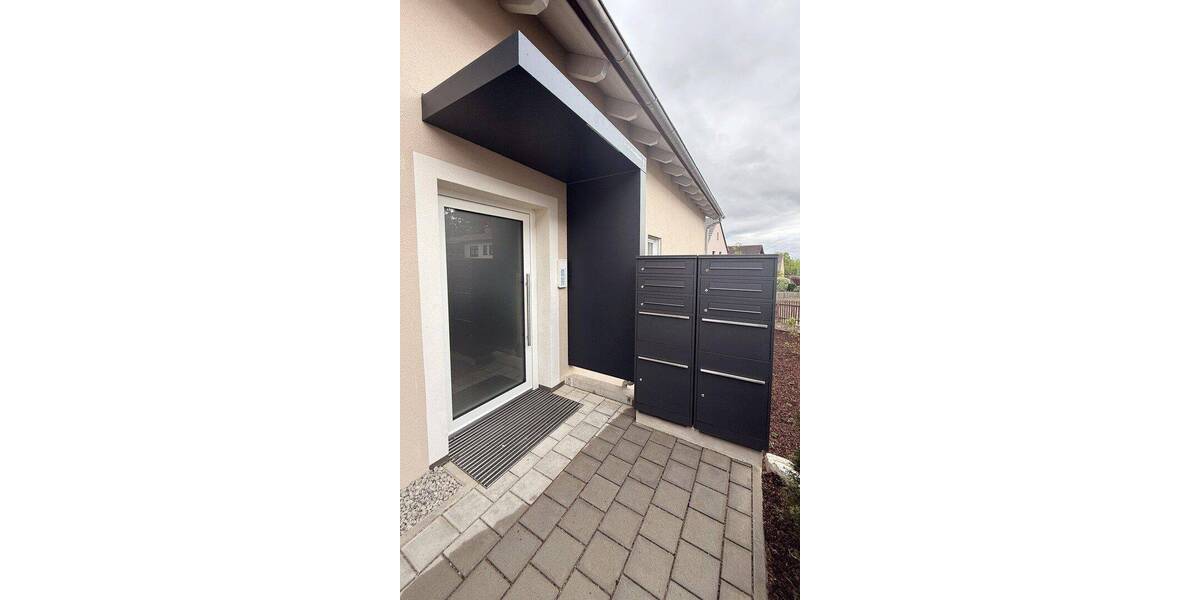 Etagenwohnung Schwandorf - 3 Zimmer, 72 m&sup2;, 864&euro; | Angebot:26871435