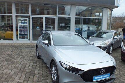 Mazda 3 60.100 km 17.990 &euro; Radebeul 01445