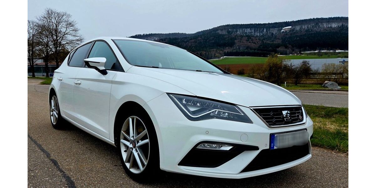 Seat Leon 74.000 km 15.590 &euro; Spaichingen 78549