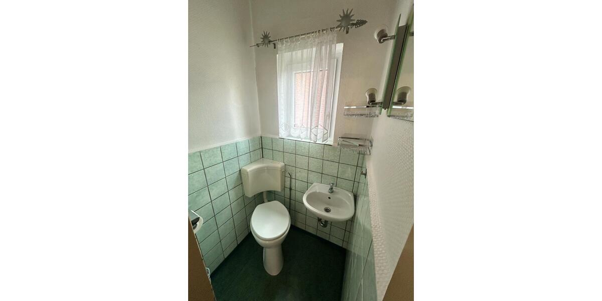 Doppelhaushälfte Wilhelmshaven Fedderwardergroden - 6 Zimmer, 175 m&sup2;, 229.000&euro; | Angebot:27236003