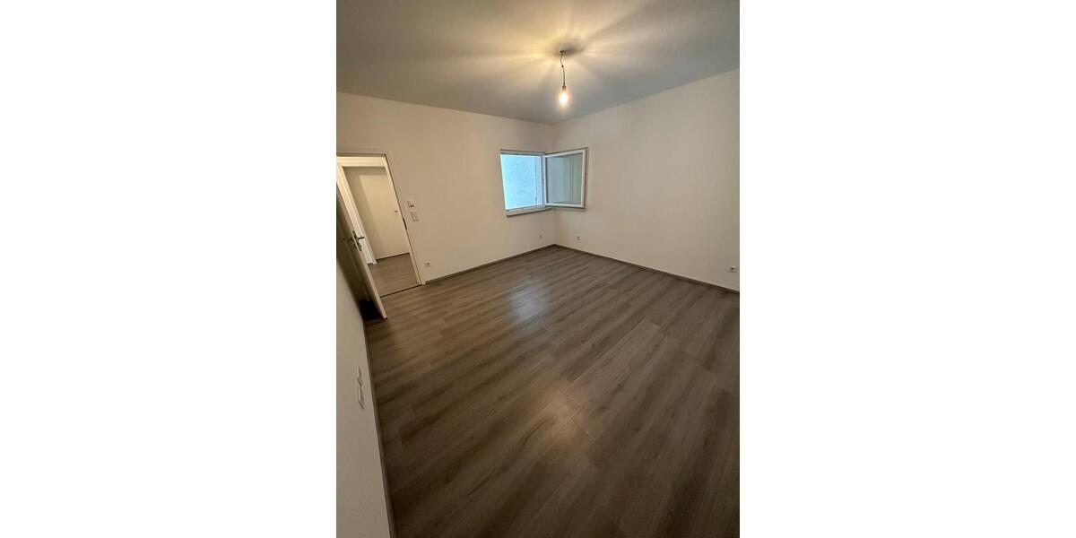 Erdgeschoßwohnung Nümbrecht - 2 Zimmer, 67 m&sup2;, 700&euro; | Angebot:24862667