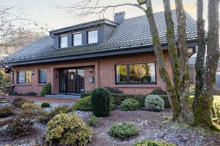 Haus Melle Gesmold - 6 Zimmer, 213 m&sup2;, 775.000&euro; | Angebot:24837238