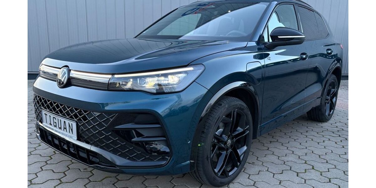 VW Tiguan 9.000 km 55.650 &euro; Visselhövede 27374