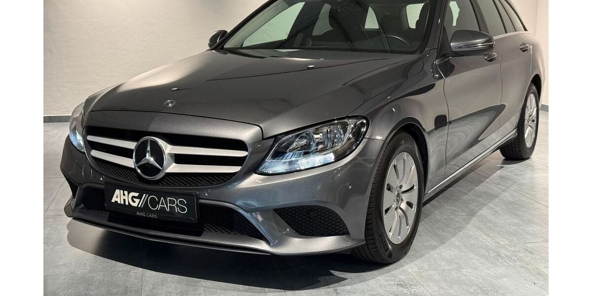 Mercedes-Benz C 220 154.677 km 19.000 &euro; Burghaun 36151