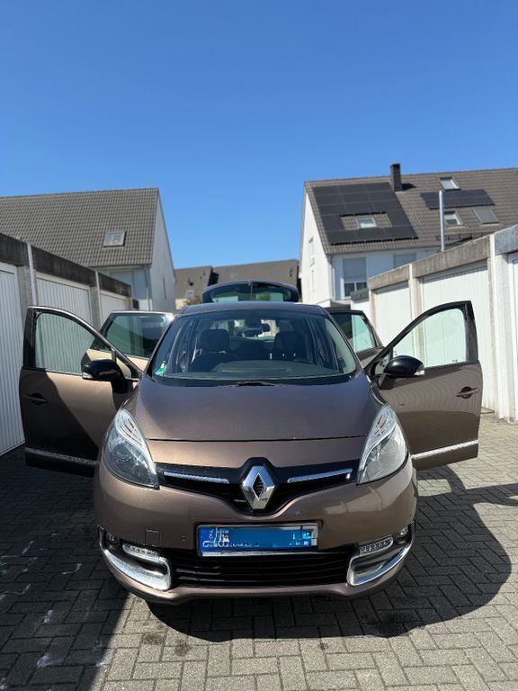 Renault Scenic 230.000 km 5.100 € Bochum 44866