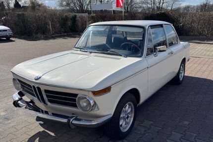 BMW 2002 85.000 km 10.990 &euro; Struppen 01796
