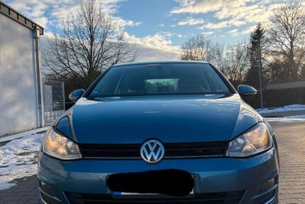 VW Golf 215.000 km 6.200 &euro; Strasburg 17335