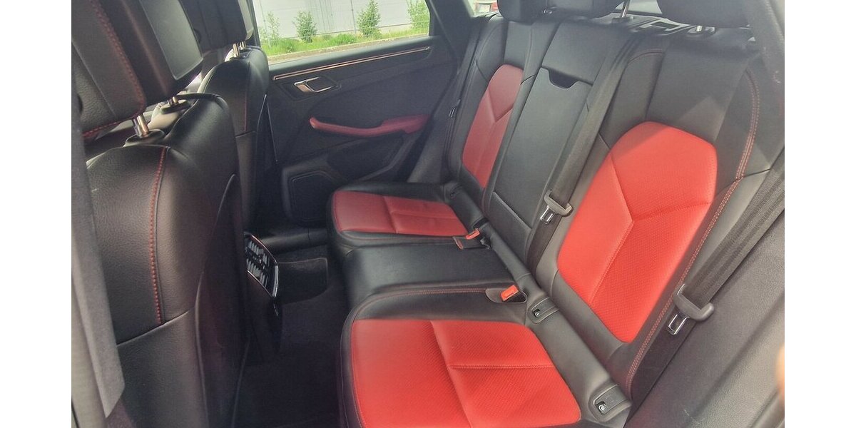 Porsche Macan Panoramadach NAVI Klimaautomatik 3-fach 129.000 km 40.998 &euro; Landau 76829