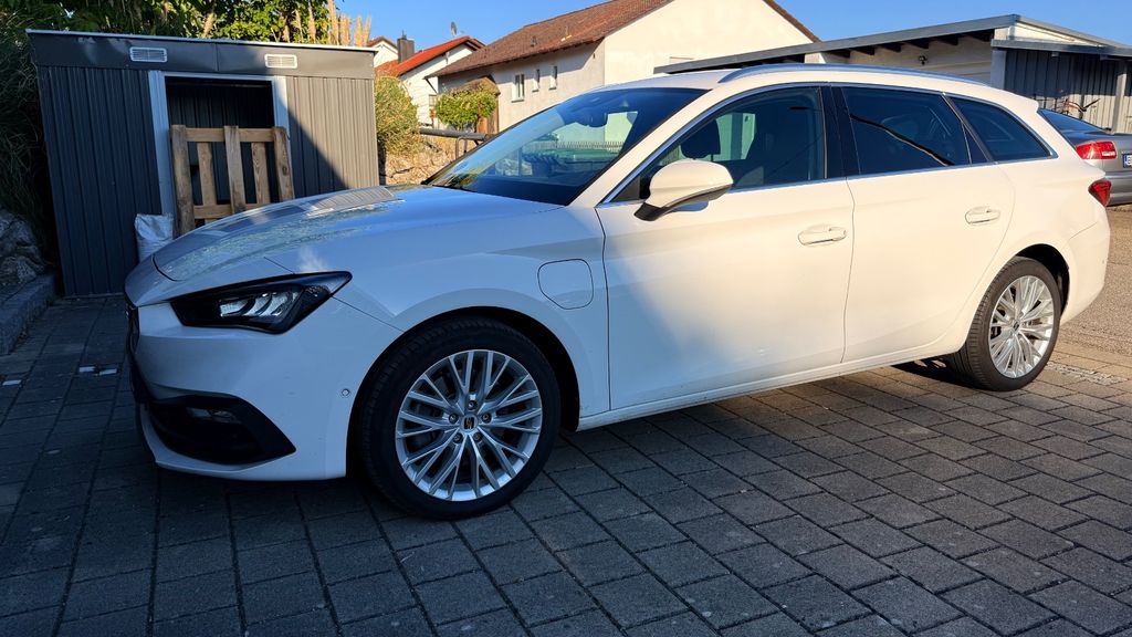 Seat Leon 79.680 km 18.499 &euro; Neufahrn 85375
