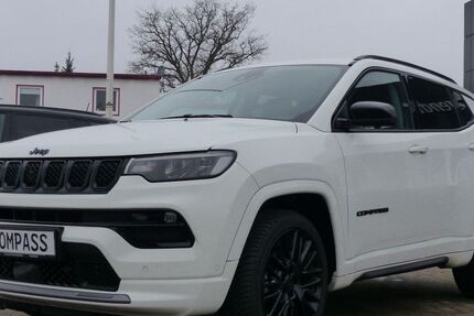 Jeep Compass 26.985 km 29.980 &euro; Neumünster 24539