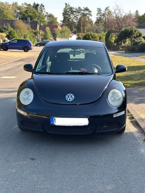 VW Beetle 208.015 km 3.200 € Hamburg 21079