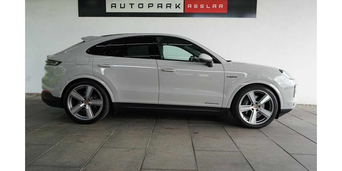 Porsche Cayenne 27.750 km 108.880 &euro; Asslar 35614