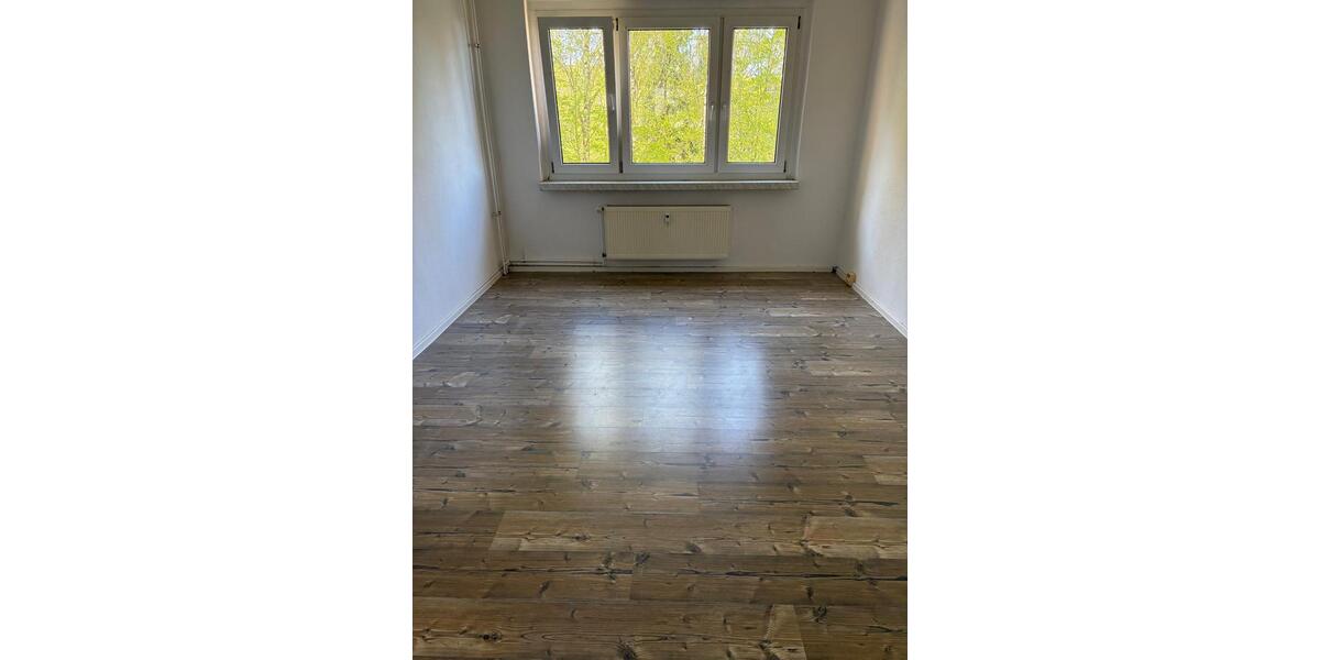 Etagenwohnung Eisleben (Lutherstadt) - 3 Zimmer, 55 m&sup2;, 499&euro; | Angebot:26405518