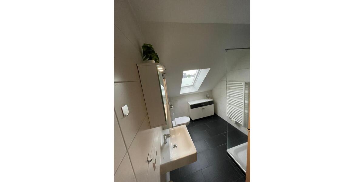 Etagenwohnung Rühen - 3 Zimmer, 70 m&sup2;, 159.000&euro; | Angebot:27163129
