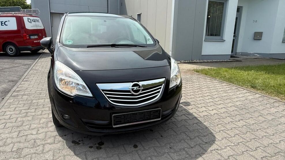 Opel Meriva 200.000 km 2.999 € GELDERN 47608