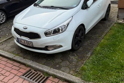 Kia ceed / Ceed 155.000 km 9.500 &euro; Kamen 59174
