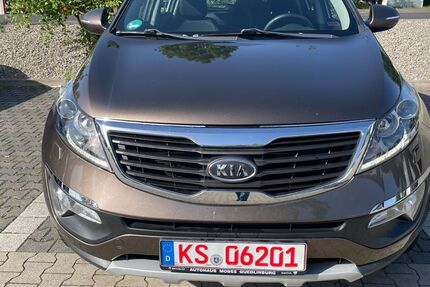 Kia Sportage 117.000 km 7.999 &euro; Kassel 34125