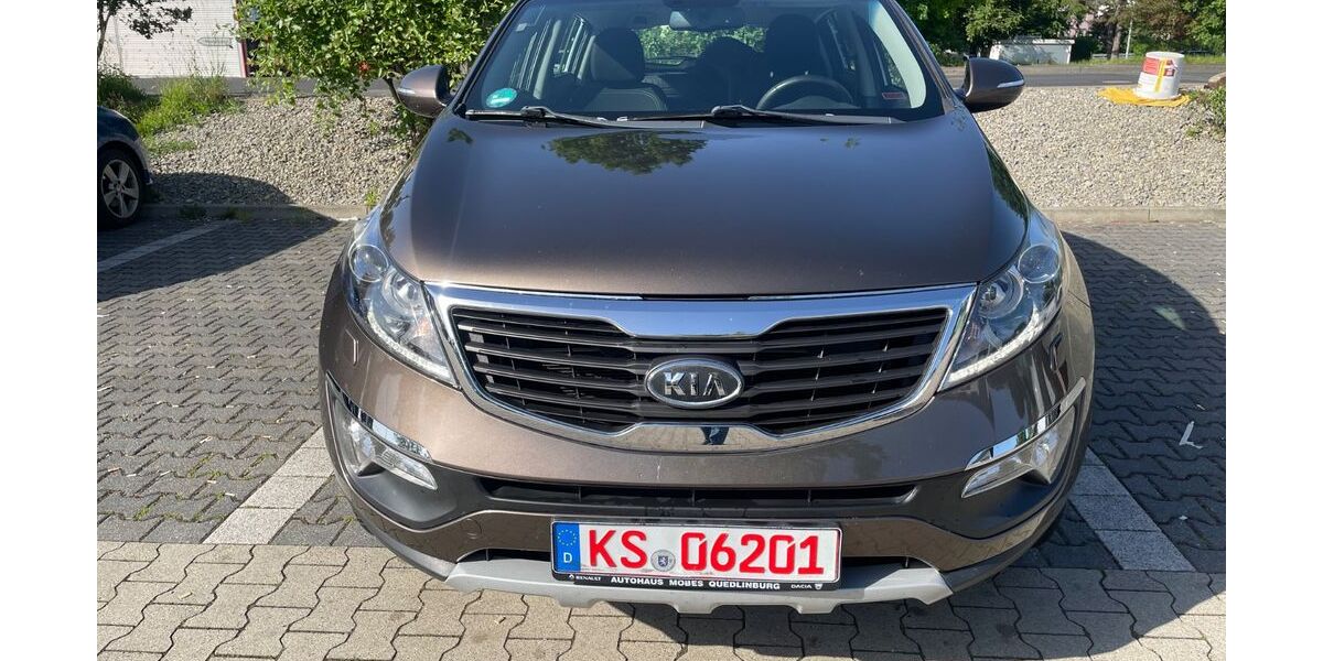 Kia Sportage 117.000 km 8.499 &euro; Kassel 34125