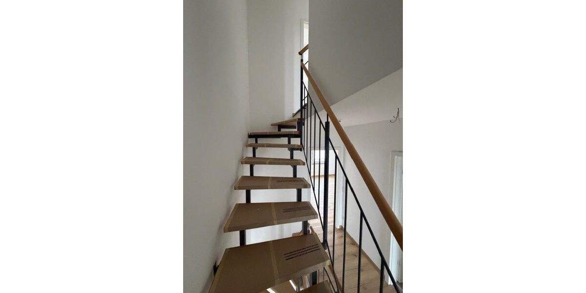 Doppelhaushälfte Biblis - 5 Zimmer, 137 m&sup2;, 1.781&euro; | Angebot:23961849