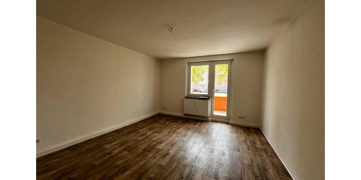Etagenwohnung Zeitz - 3 Zimmer, 60 m&sup2;, 393&euro; | Angebot:26423867