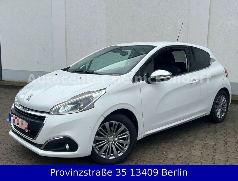 Peugeot 208 115.000 km 5.299 € BERLIN 13409