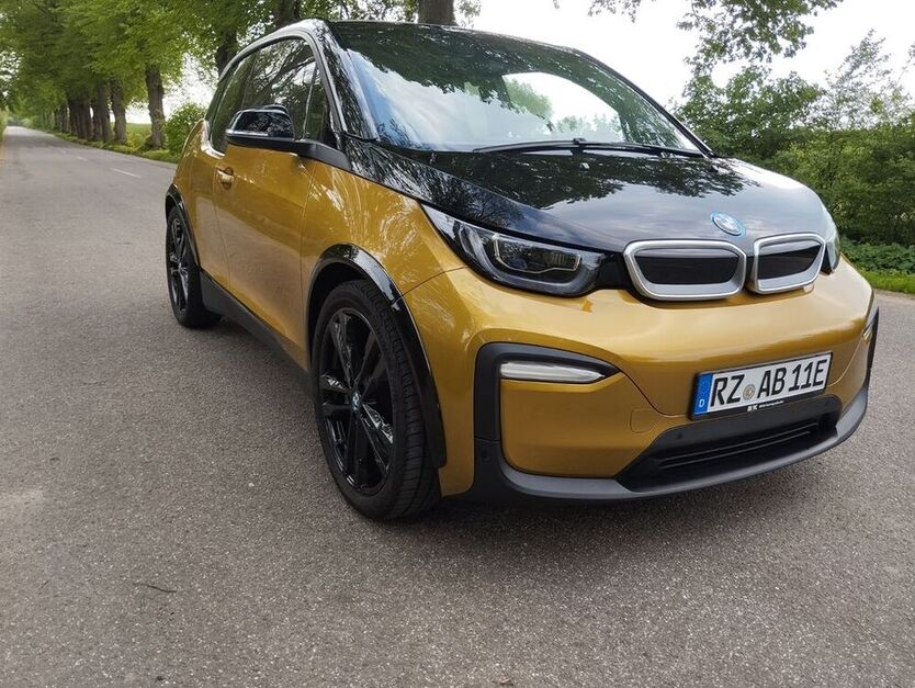 i3