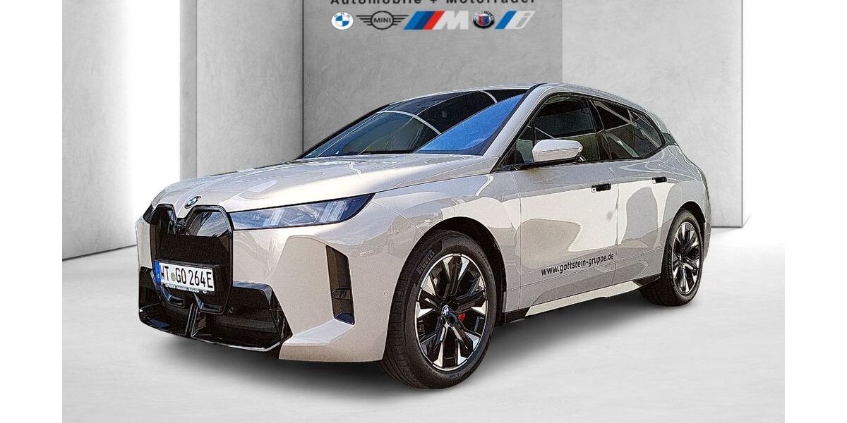 BMW iX 4.074 km 89.990 &euro; Waldshut-Tiengen 79761