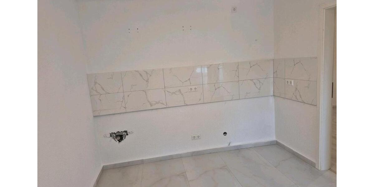 Etagenwohnung Lampertheim - 2 Zimmer, 61 m&sup2;, 800&euro; | Angebot:25655269