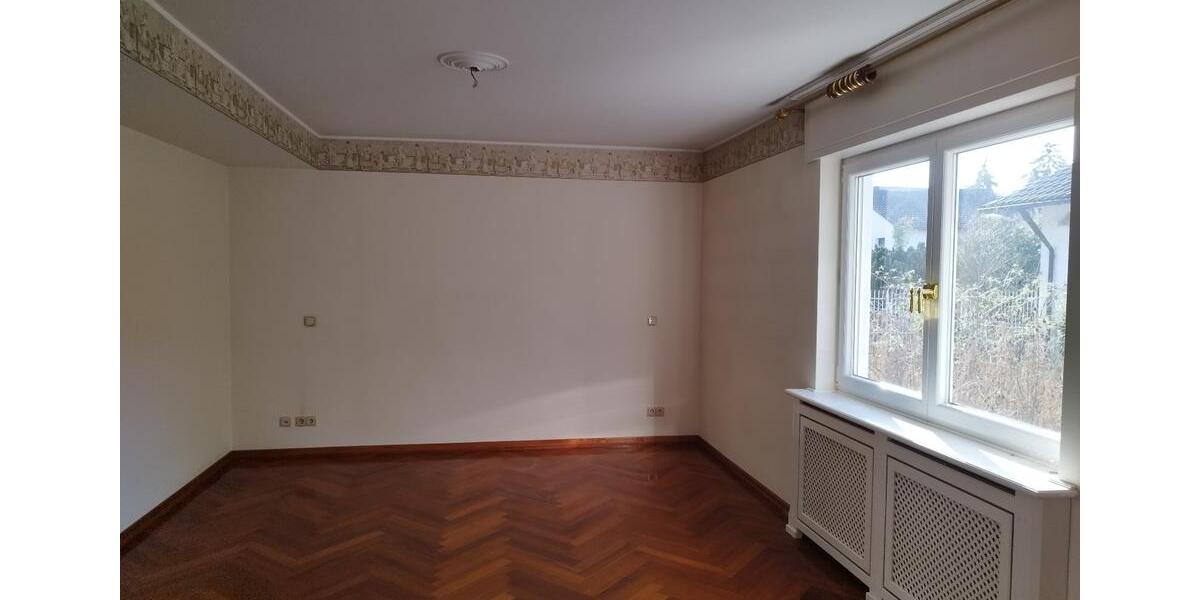 Einfamilienhaus Hochheim am Main - 7 Zimmer, 260 m&sup2;, 832.000&euro; | Angebot:25293830