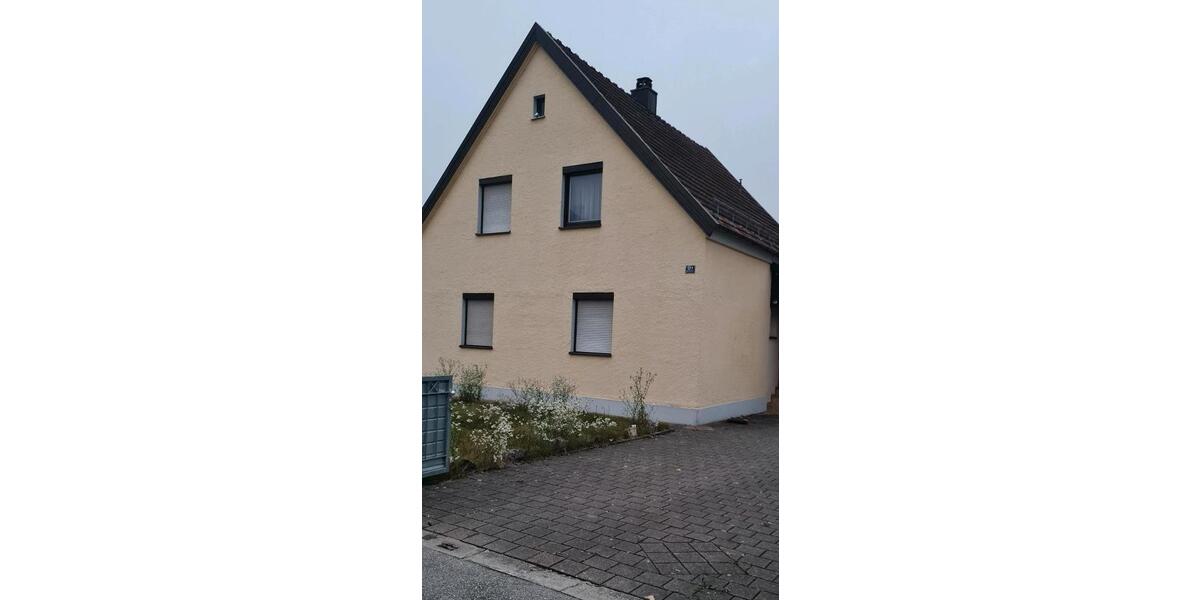 Charmantes Altbau-Haus 4 zimmer